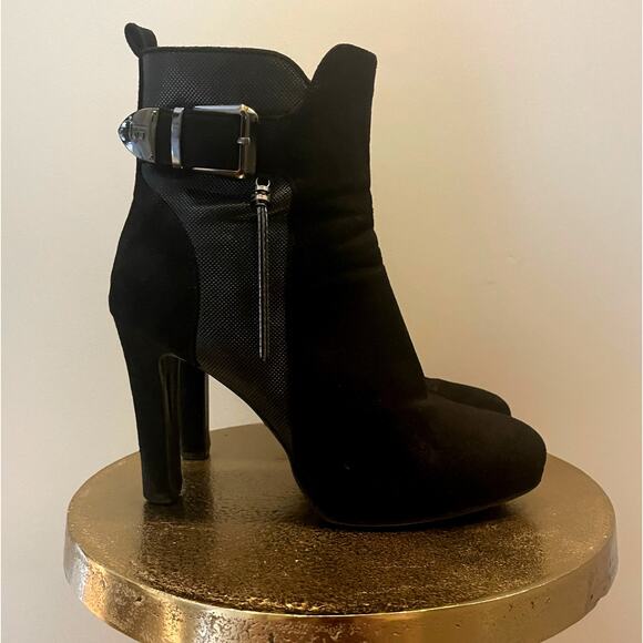 Laura Biagiotti Black Suede Platform Heels Boots | 38, US 7.5, 8 Stilleto Tassel - Picture 1 of 9
